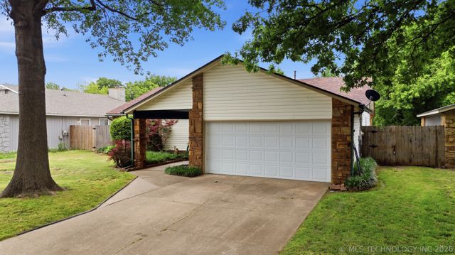 4517 W Tacoma Street, Broken Arrow, OK 74012