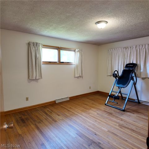 67156 Joella Drive, St Clairsville, OH 43950