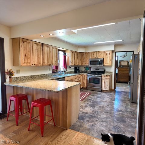 67156 Joella Drive, St Clairsville, OH 43950