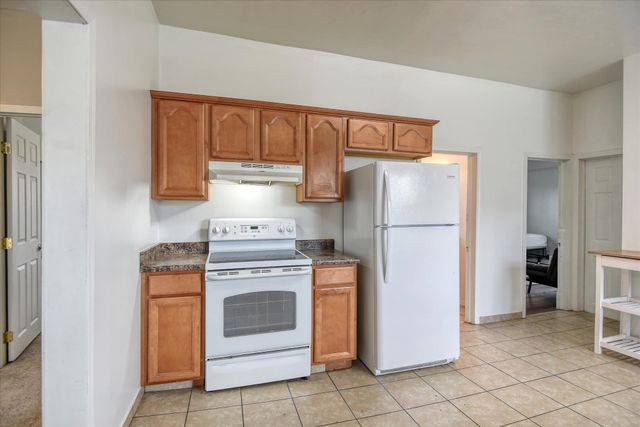 11 E Sinto Ave, Spokane, WA 99202