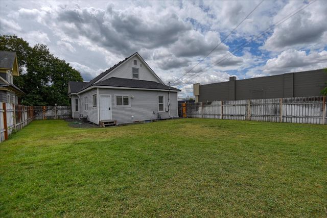 11 E Sinto Ave, Spokane, WA 99202