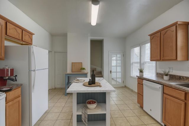 11 E Sinto Ave, Spokane, WA 99202