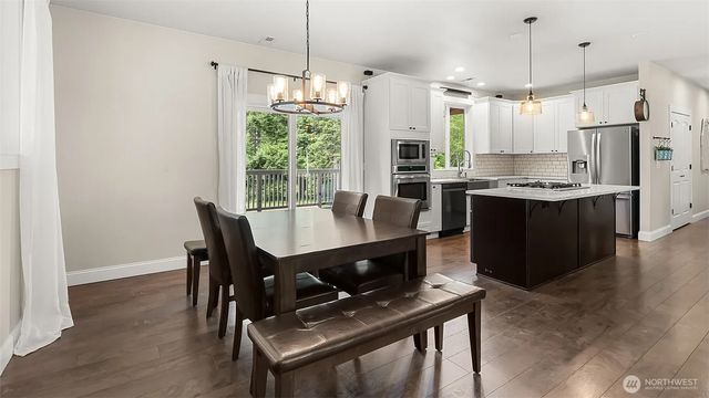 17718 Mulqueen Road SE, Rainier, WA 98576