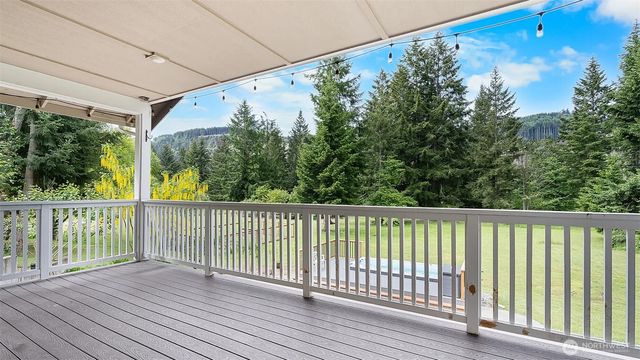 17718 Mulqueen Road SE, Rainier, WA 98576