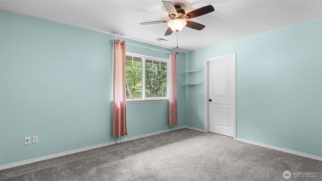17718 Mulqueen Road SE, Rainier, WA 98576