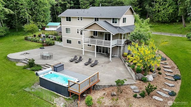 17718 Mulqueen Road SE, Rainier, WA 98576