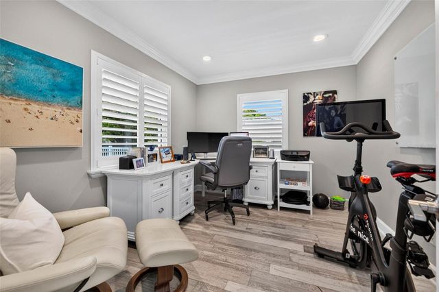 616 PINELAND AVENUE, Clearwater, FL 33756