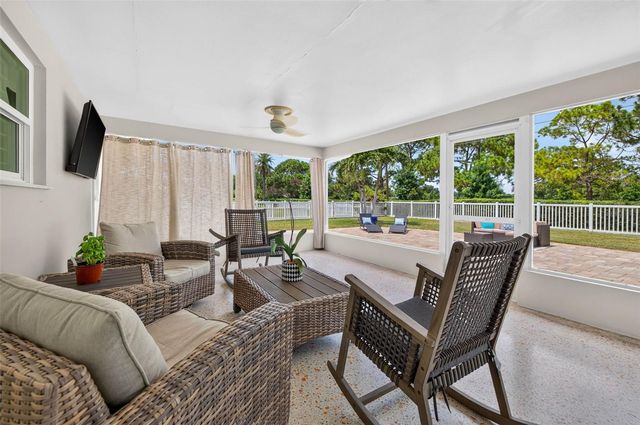 616 PINELAND AVENUE, Clearwater, FL 33756
