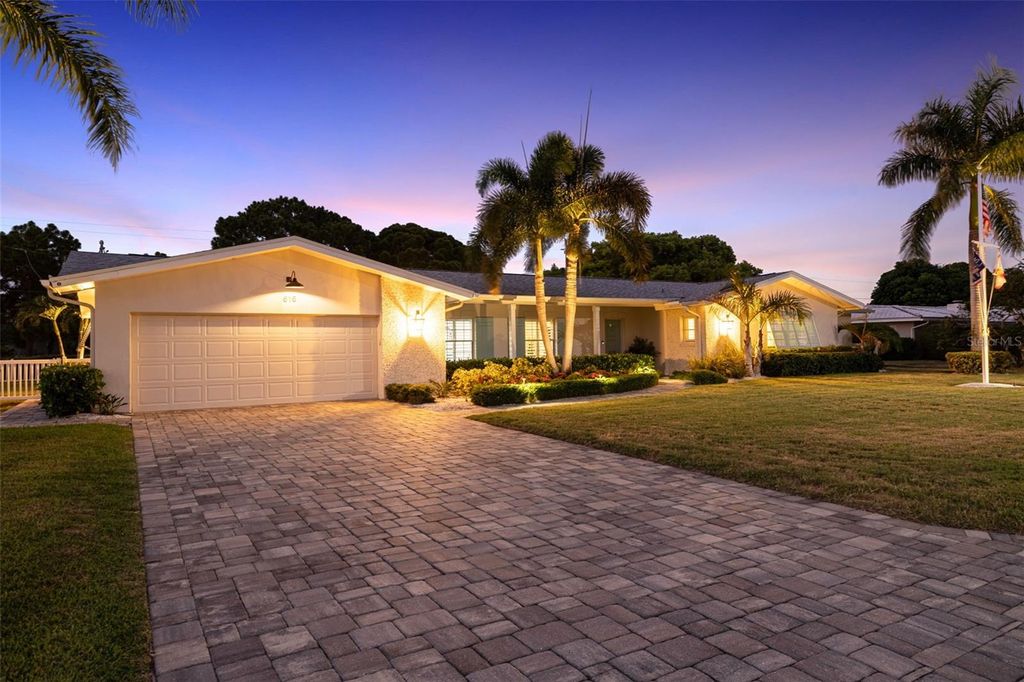 616 PINELAND AVENUE, Clearwater, FL 33756
