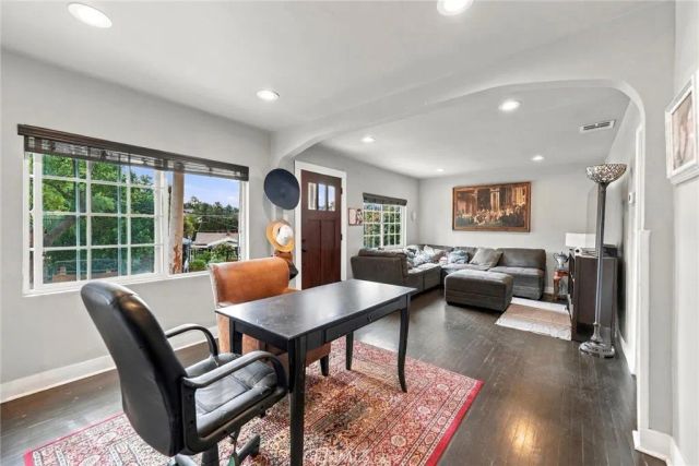 5139 Irvington Place, Los Angeles, CA 90042