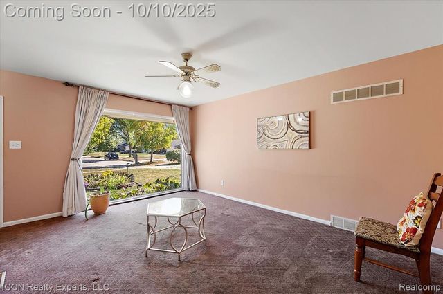 21901 Concord Street, Southfield, MI 48076