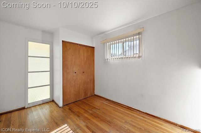 21901 Concord Street, Southfield, MI 48076