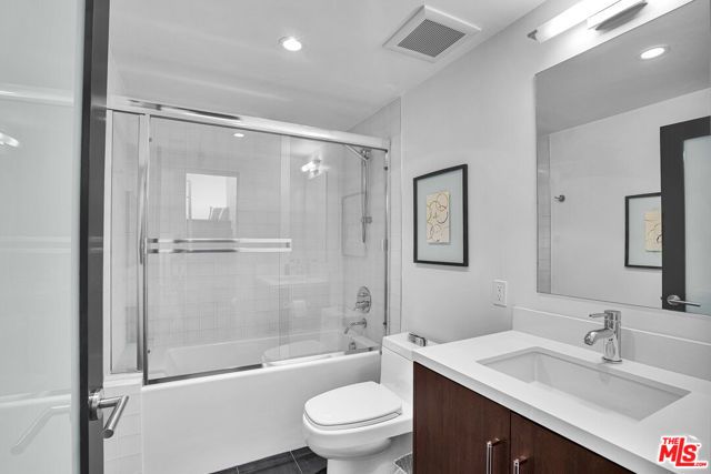 125 Pacific Street 8, Santa Monica, CA 90405