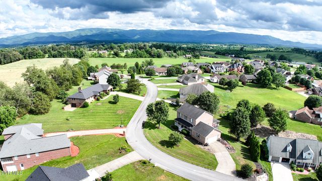 410 Appian Way, Greeneville, TN 37745