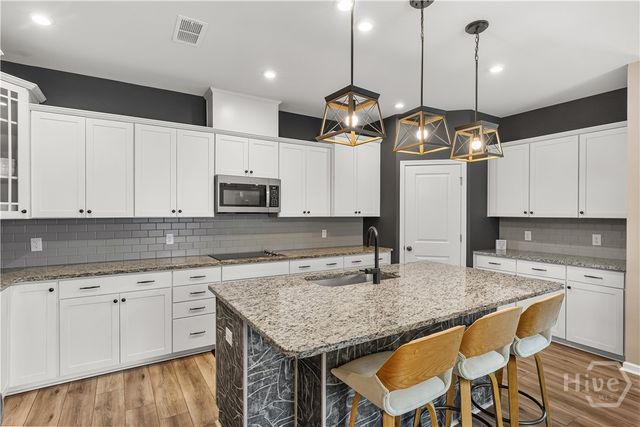 256 Excel Drive, Richmond Hill, GA 31324