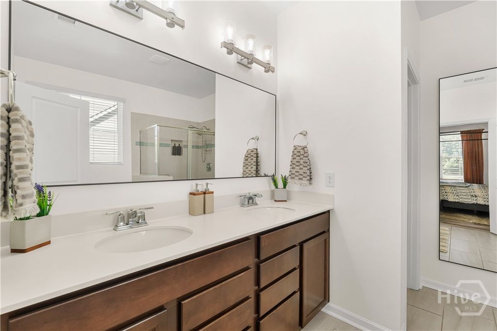 Image 32 of property listing at 256 Excel Drive, Richmond Hill, GA 31324