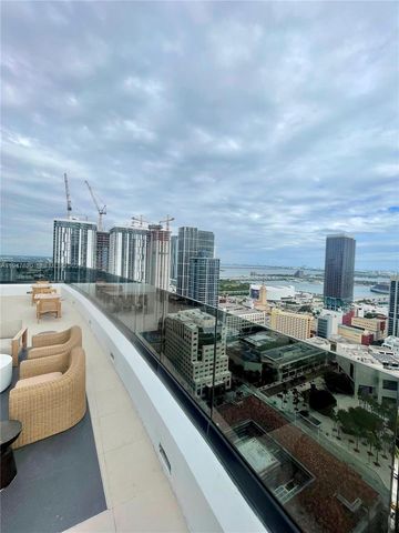 225 N Miami 3106, Miami, FL 33128