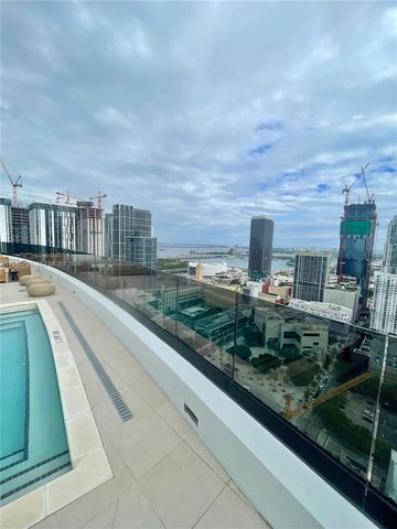 225 N Miami 3106, Miami, FL 33128