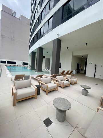 225 N Miami 3106, Miami, FL 33128