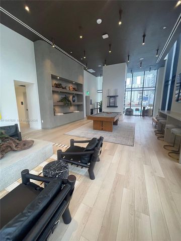 225 N Miami 3106, Miami, FL 33128