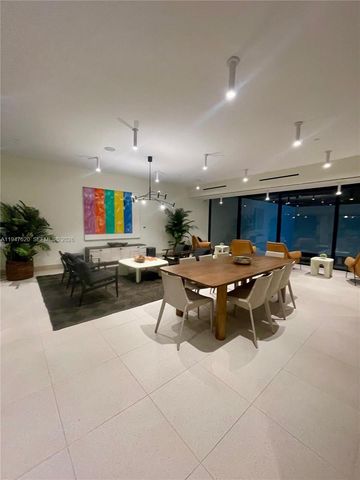 225 N Miami 3106, Miami, FL 33128