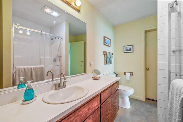 1440 Navarro Bluff Rd, Albion, CA 95410