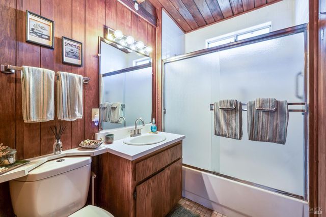 1440 Navarro Bluff Rd, Albion, CA 95410