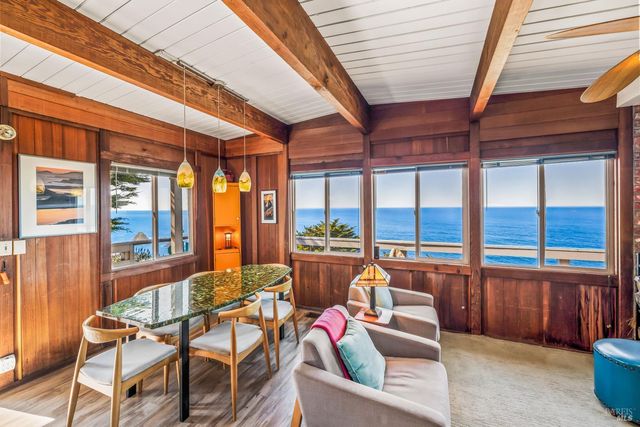 1440 Navarro Bluff Rd, Albion, CA 95410