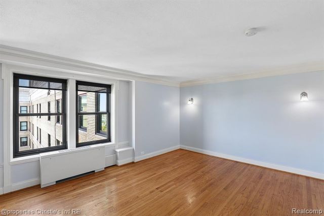 15 E Kirby Street 1223, Detroit, MI 48202