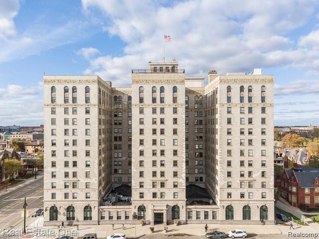 15 E Kirby Street 1223, Detroit, MI 48202