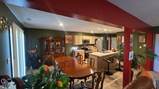 7658 Sebastion Place, Indianapolis, IN 46239