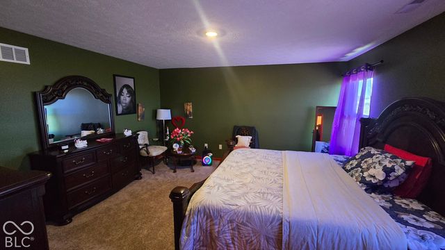 7658 Sebastion Place, Indianapolis, IN 46239