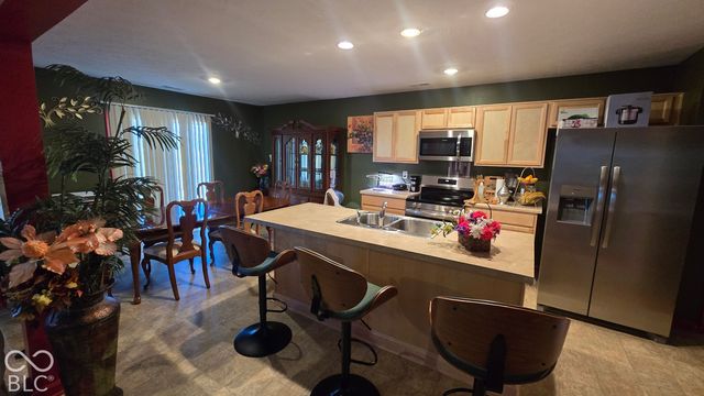 7658 Sebastion Place, Indianapolis, IN 46239
