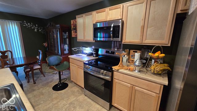 7658 Sebastion Place, Indianapolis, IN 46239