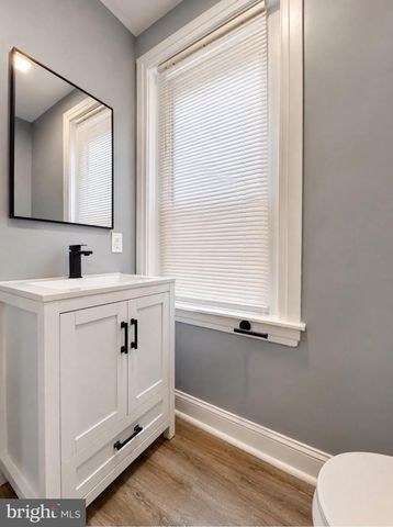 1819 W 6TH ST, Chester, PA 19013