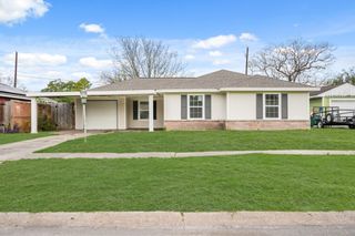 3113 Chestershire Drive, Pasadena, TX 77503