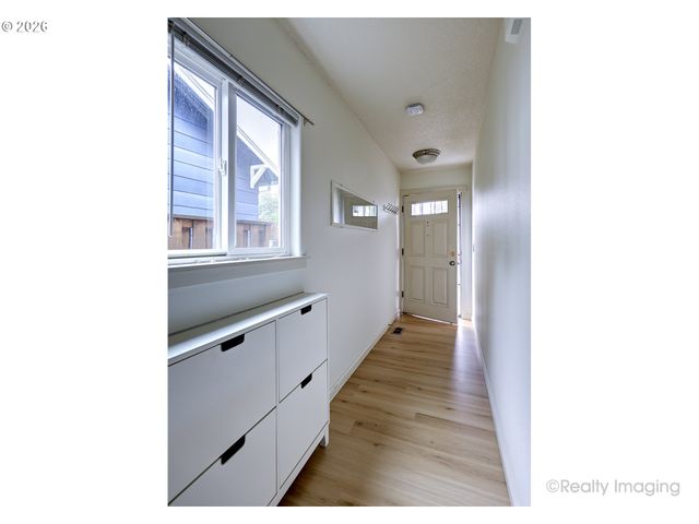 9350 N HODGE Ave, Portland, OR 97203