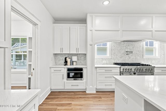 9112 E Lake Road, Calabash, NC 28467