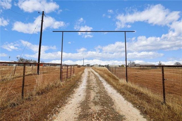 13605 Ralph Ritchie RD, Manor, TX 78653