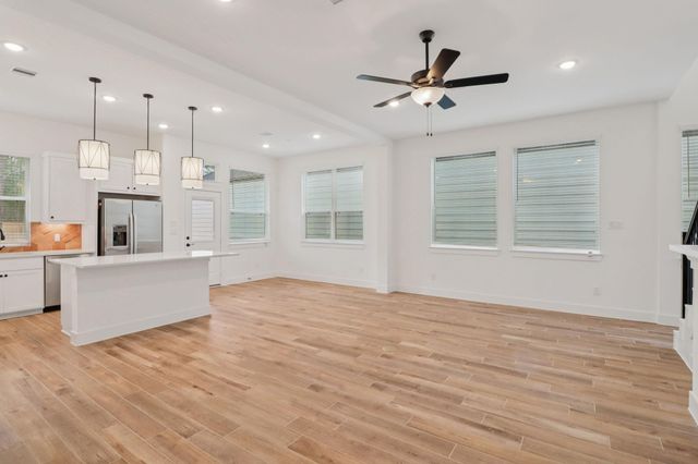 26257 E Outrider Banks Circle, Montgomery, TX 77316