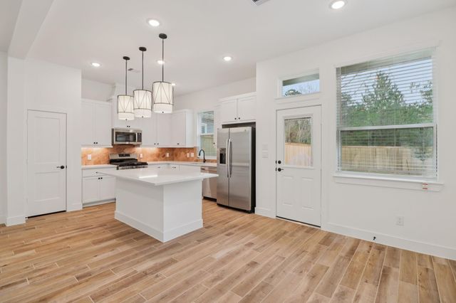 26257 E Outrider Banks Circle, Montgomery, TX 77316