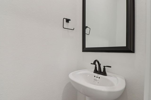 26257 E Outrider Banks Circle, Montgomery, TX 77316