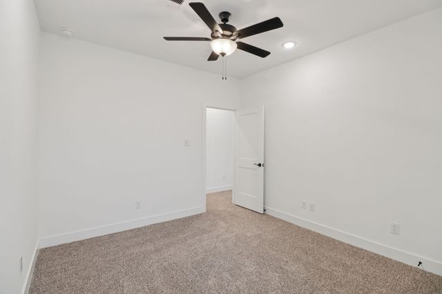 26257 E Outrider Banks Circle, Montgomery, TX 77316