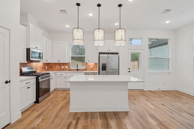 26257 E Outrider Banks Circle, Montgomery, TX 77316