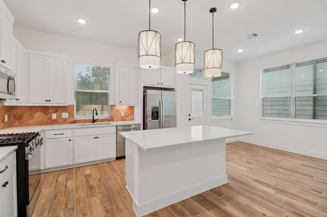 26257 E Outrider Banks Circle, Montgomery, TX 77316