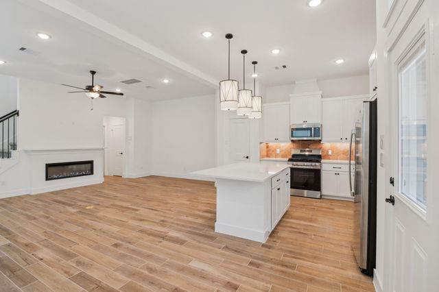 26257 E Outrider Banks Circle, Montgomery, TX 77316