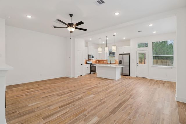 26257 E Outrider Banks Circle, Montgomery, TX 77316