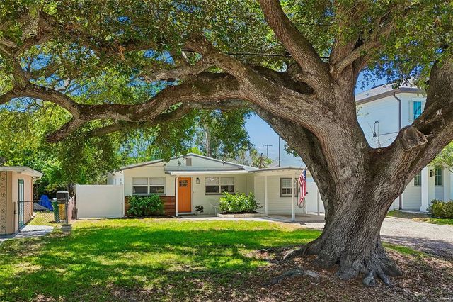 3320 W IOWA AVENUE, Tampa, FL 33611