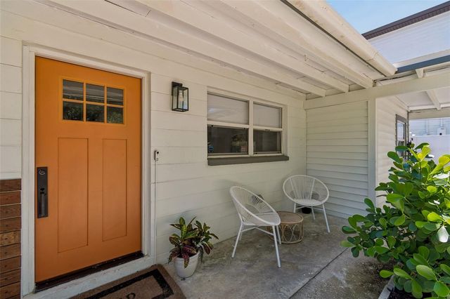 3320 W IOWA AVENUE, Tampa, FL 33611