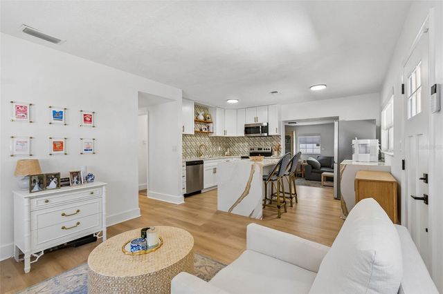 3320 W IOWA AVENUE, Tampa, FL 33611